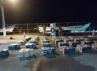 Todos los aprehendidos, la droga y las lanchas quedaron a órdenes de las fiscalías de Droga de la provincia correspondiente.