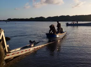 Se transportaban en una embarcación artesanal.
