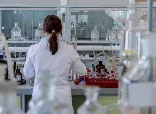 El equipo analizó también cómo las variantes defectuosas de esos genes promueven la progresión de los tumores y causan otras enfermedades.. Imagen ilustrativa / Pixabay