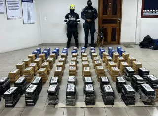 Los paquetes de droga incautados.