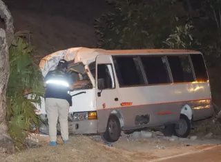 Un accidente de tránsito de un transporte público dejó dos muertos. Foto: Alexander Santamaría 
