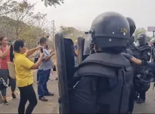 La protesta solo duró unos minutos.