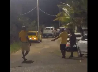 Los sujetos sorprendieron a su víctima y la acribillaron. 