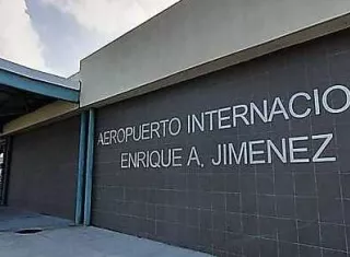 Aeropuerto Enrique A. Jiménez en Coco Solo, provincia de Colón.