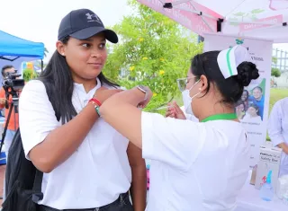 El proceso de vacunación contra la COVID-19 se lleva a cabo en las instalaciones de la CSS y del MINSA a partir de las 7 a.m.