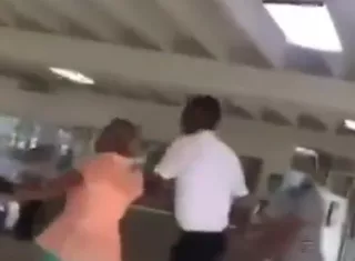 Escena del suceso en el plantel educativo.