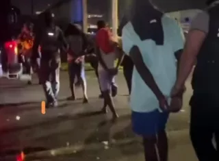 Los 5 sospechosos de la balacera tras las rejas.