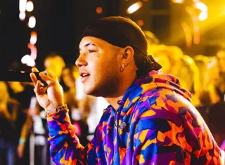 Boza estrenó hoy el tema “Orión” junto a la cantante venezolana Elena Rose.  Foto: Instagram