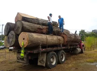 Retienen a camión en Chepo. Foto: Cortesía