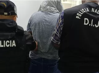 Cae otro hombres por homicidio de policía.