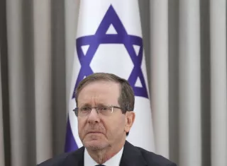 Califican la retórica de Mamdani como "indignante" y "antijudía"