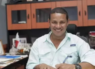 Brands es aprehendido; defensa señala violación del debido proceso