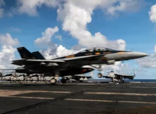 Panamá "observa con mucho cuidado" la escalada entre EE.UU. y Venezuela