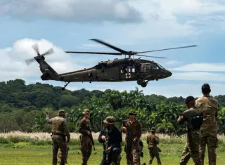 ‘Panas’ y gringos empiezan ejercicios militares conjuntos