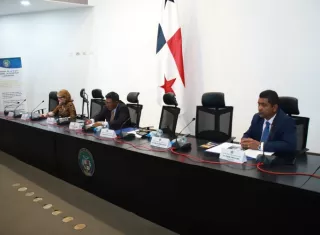 Comisión de la Mujer.