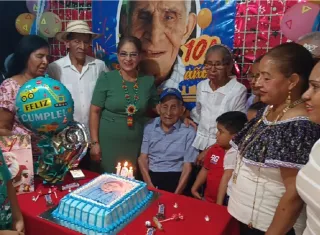 Celebran los 104 años de Avilés.