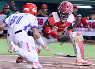 Panamá Oeste y Chiriquí reanudan hoy Serie Final del béisbol juvenil 