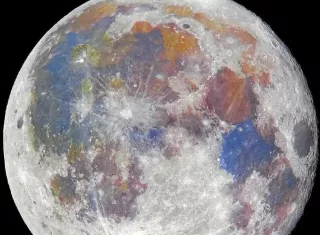 Artemis II hace historia... la luna está llena de colores