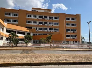 Hospital Nicolás A. Solano.