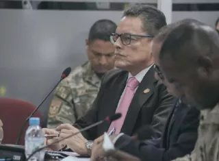 El ministro de seguridad, Frank Ábrego.