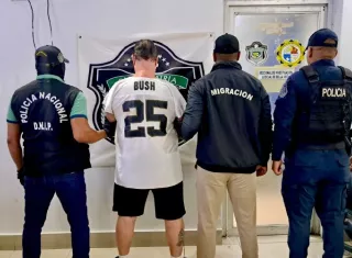 Extranjero con historial criminal es retenido en la Cinta Costera