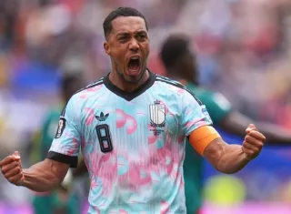 Youri Tielemans fue el jugador clave del triunfo de Bélgica, al anotar el gol del empate y el del triunfo sobre Senegal.