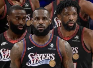 Sixers de Filadelfia.