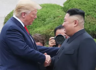 Trump se verá con Kim antes de fin de año