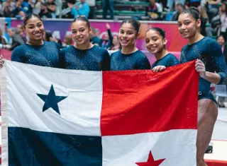 Las atletas Hillary Heron, Ana Gabriela Gutiérrez, Ana Lucía Beitía, Alyiah Lide De León y Tatiana Tapia dieron a Panamá la medalla de bronce.