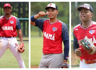 Néstor Ramos (izq.), Caleb Rivera (c) y Carlos Sánchez forman parte de la Selección de Béisbol de Panamá Sub-18.