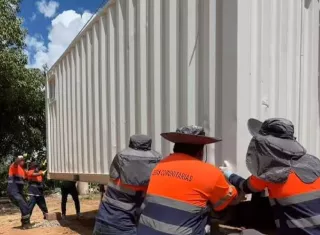 Políticos se retan para recaudar fondos para víctimas del sismo