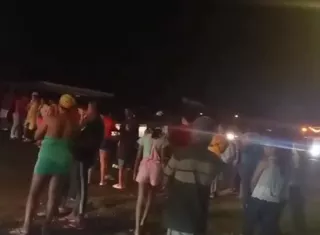 Cierre nocturno en la vía Transístimica.