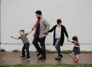 Los hijos con un temperamento más obediente y responsable también favorecidos. Foto: Pexels