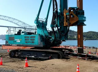 Trabajos del Cuarto Puente del Canal.