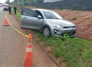 Los delincuentes abandonaron el vehículo a la altura de  La Pita, distrito de Capira. Foto: Eric Montenegro