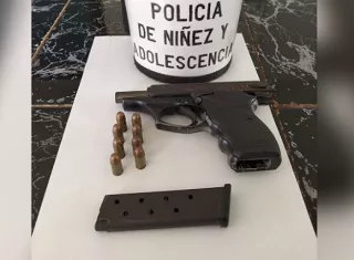 Las autoridades judiciales buscarán determinar las motivaciones que llevaron al estudiante a portar el arma.  /  Foto: Diómedes Sánchez