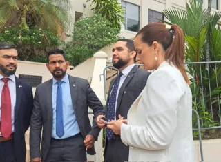 Los diputados de Vamos presentan la demanda ante la CSJ.