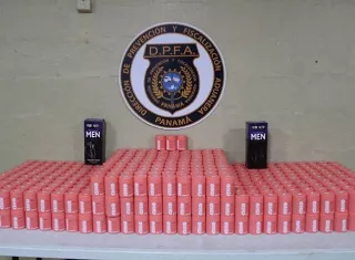 Todas las mercancías fueron retenidas para investigación, y se giraron boletas de citación.  /  Foto: ANA