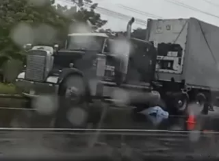 La víctima falleció de forma instantánea.  /  Captura de video: RetenChiriqui