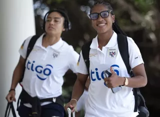 El equipo femenino de Panamá viajó este viernes a Curazao. Foto: FPF