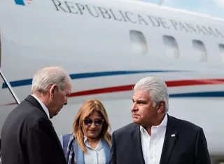 Mulino viaja a Oslo para acompañar a María Corina Machado al Nobel de la Paz