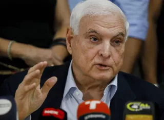 Martinelli cuestiona estructura mediática y recuerda impacto de Panama Papers