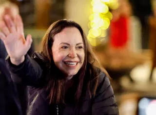 María Corina Machado llega a Oslo y recibe el Nobel de la Paz