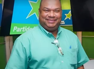 Cirilo Salas gana presidencia del Partido Popular