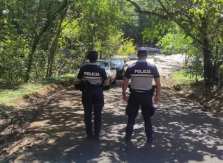 La policía coordinó con las autoridades de Niñez para el traslado interprovincial de la menor.  /  Foto ilustrativa