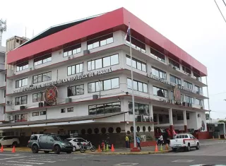 Bomberos piden jugar vivo en casa para evitar tragedias en Navidad