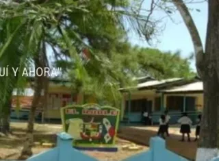 Delincuentes roban la Navidad a niños de escuela en El Roble de Aguadulce