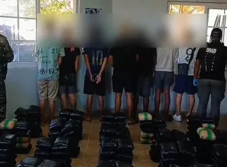 Autoridades incautan 240 paquetes de droga en Pedasí, provincia de Los Santos