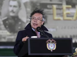 Trump le dice a Petro que se cuide y le tiene ganas a los carteles mexicanos