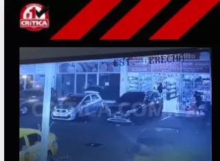 Bicho muere en intento de robo: policía y maleante heridos